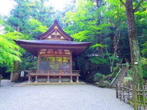 宝登山神社