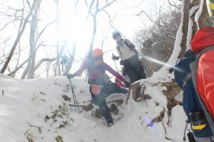 雲竜渓谷　氷瀑ツアー