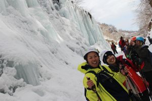 雲竜渓谷　氷瀑ツアー